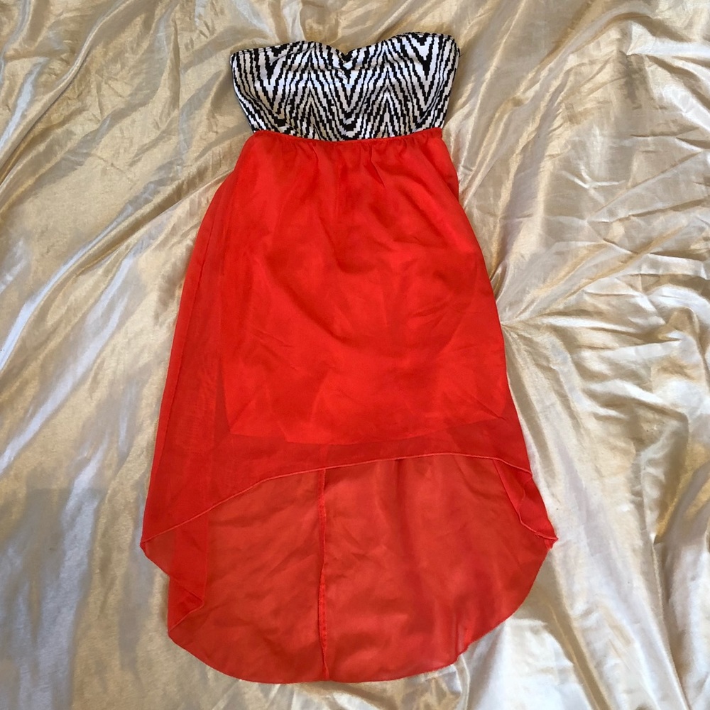 Strapless dress